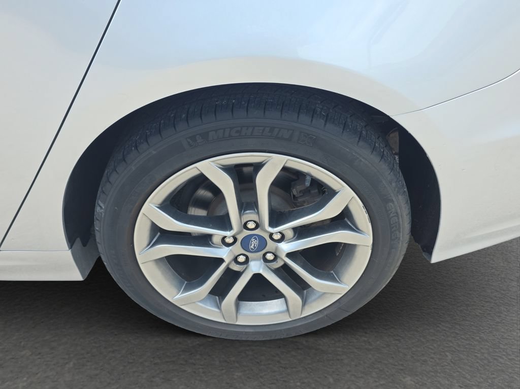 Used 2019 Ford Fusion SEL FWD image 5
