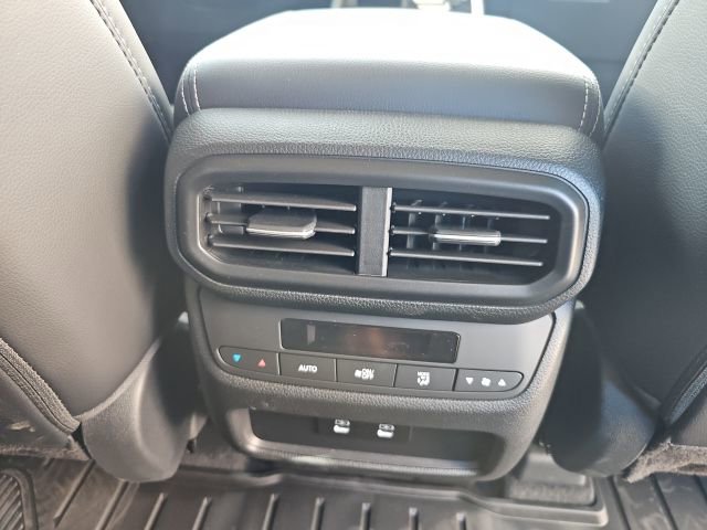 New 2026 Honda Pilot Touring image 13