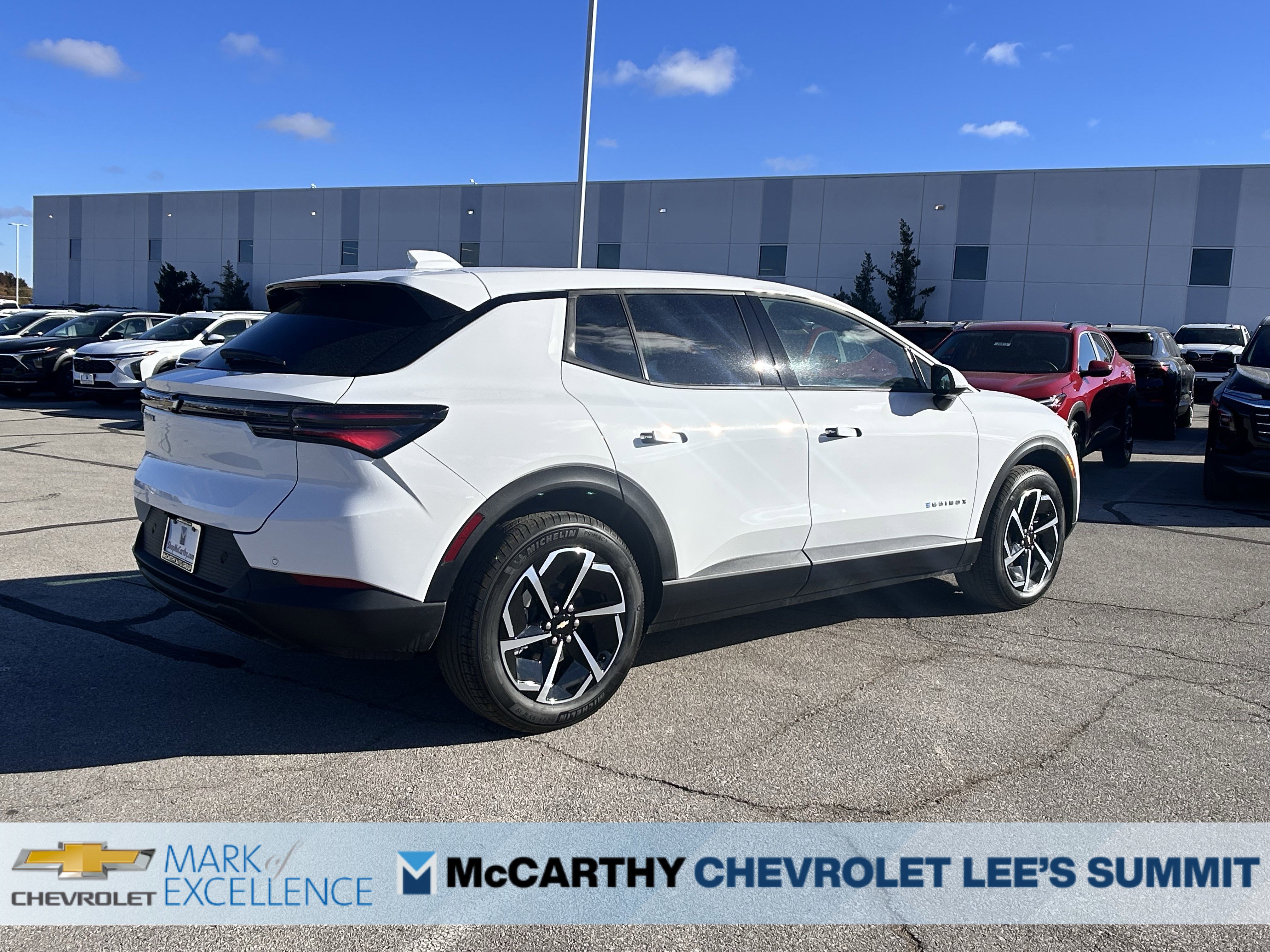 New 2026 Chevrolet Equinox EV LT image 8