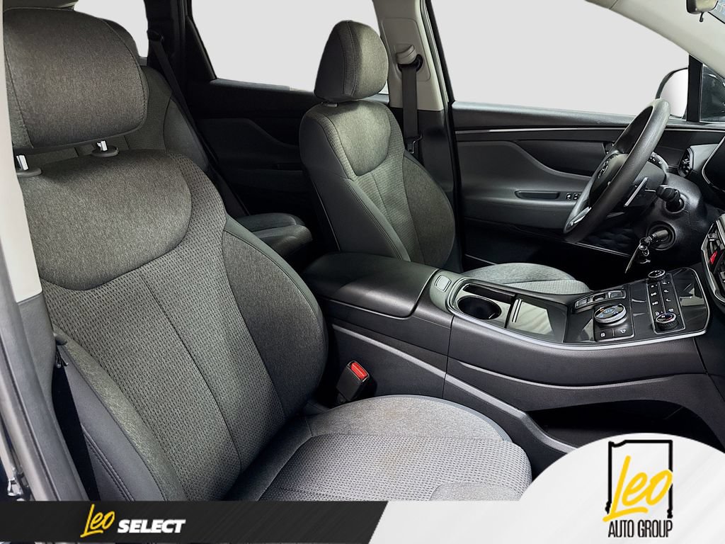 Used 2023 Hyundai Santa Fe SE AWD/4WD image 29