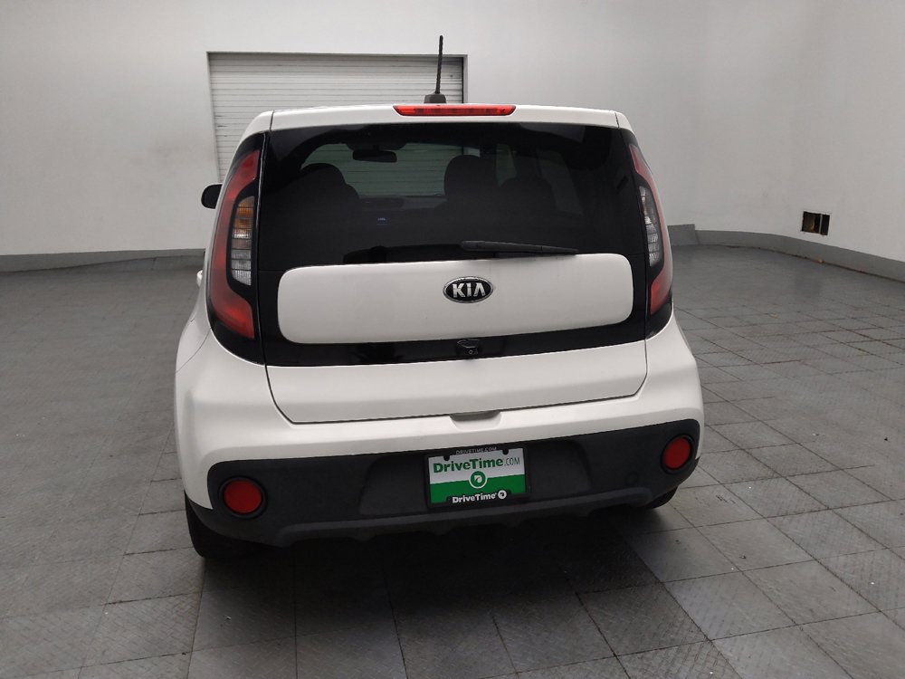 Used 2019 Kia Soul FWD image 6
