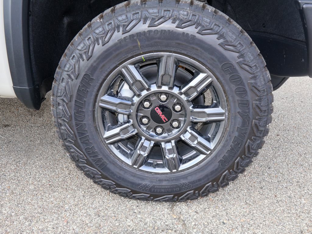 New 2026 GMC Sierra 1500 AT4X AWD/4WD image 31
