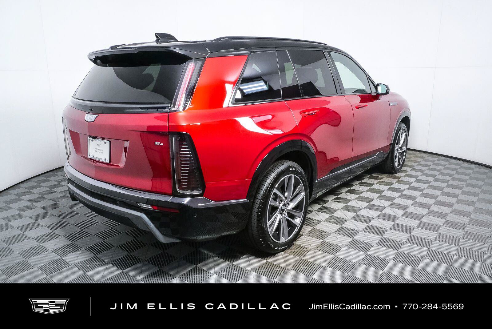New 2027 Cadillac Vistiq Sport w/ LPO, Floor Liner Package AWD/4WD image 3