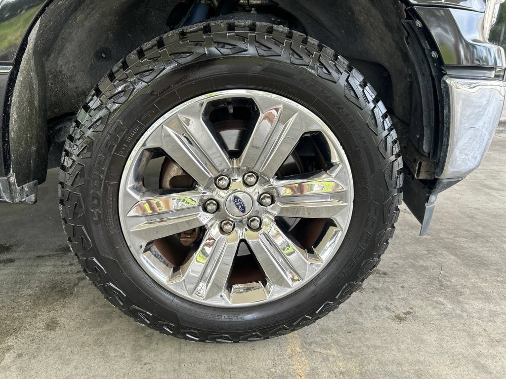 Used 2019 Ford F150 XLT w/ Equipment Group 302A Luxury AWD/4WD image 24