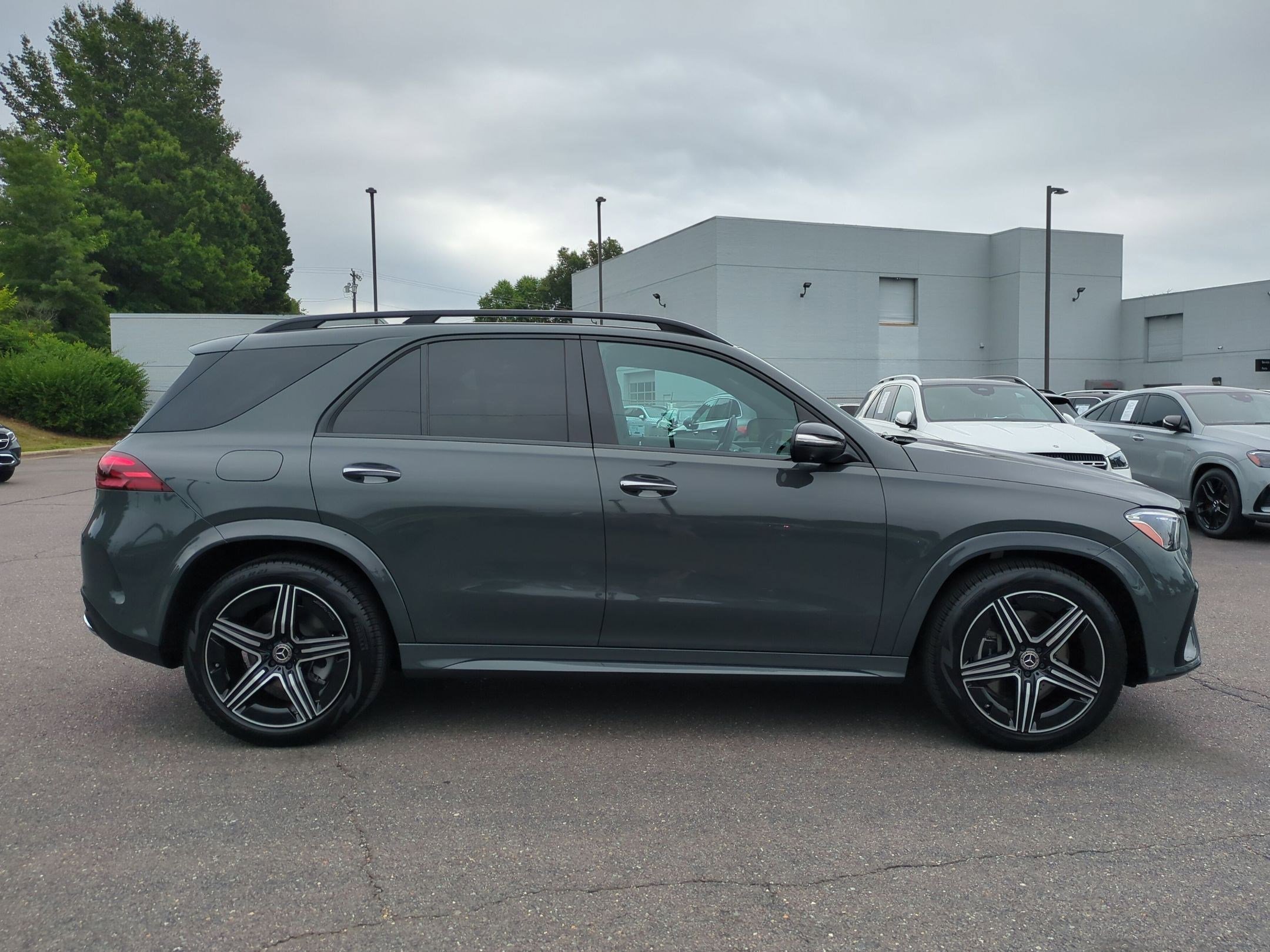 Certified 2026 Mercedes-Benz GLE 450 4MATIC image 2
