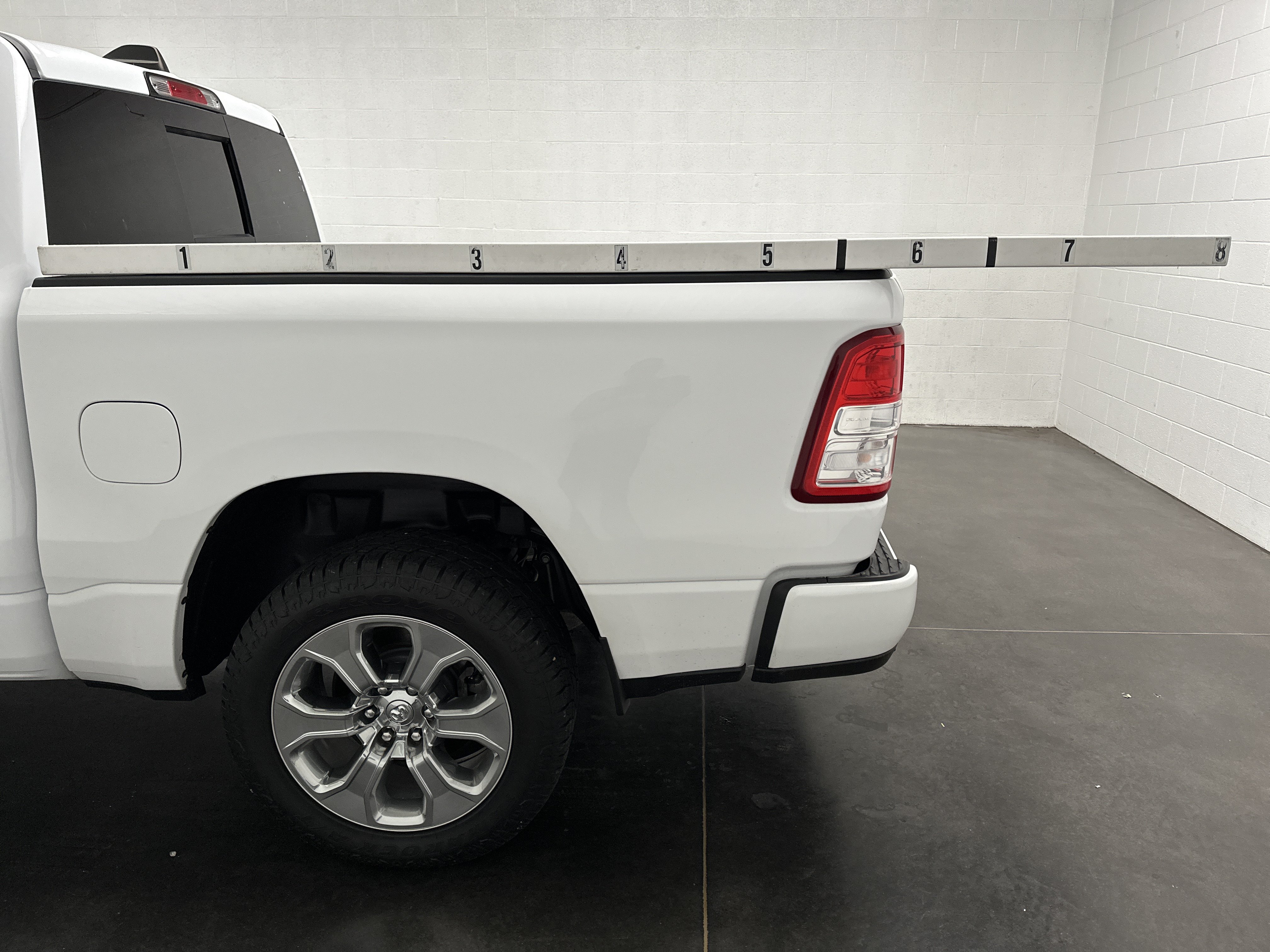 Used 2023 RAM 1500 Big Horn AWD/4WD image 6