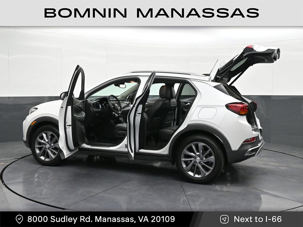 Used 2023 Buick Encore GX Essence w/ Experience Buick Package FWD image 39