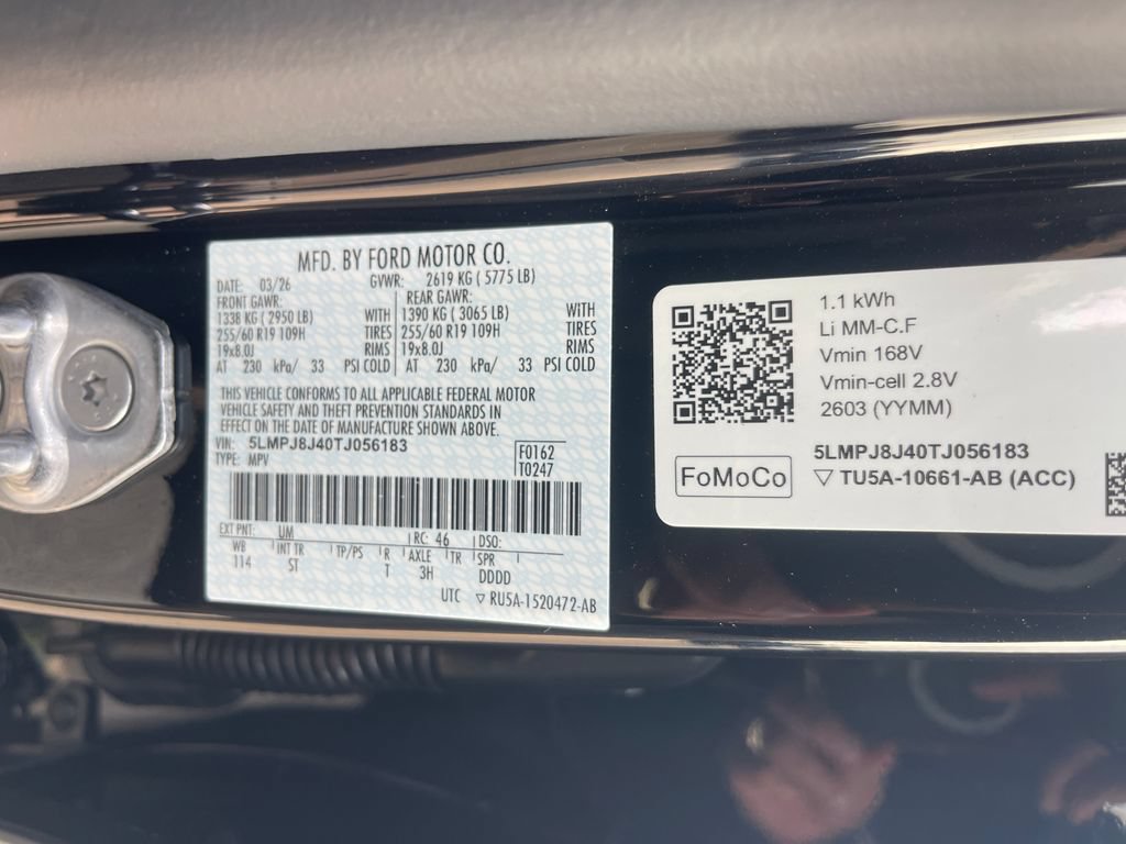 New 2026 Lincoln Nautilus Premier w/ Equipment Group 102A AWD/4WD image 25