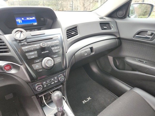 Used 2013 Acura ILX image 12