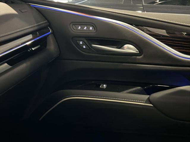 Certified 2024 Cadillac Escalade Premium Luxury image 37