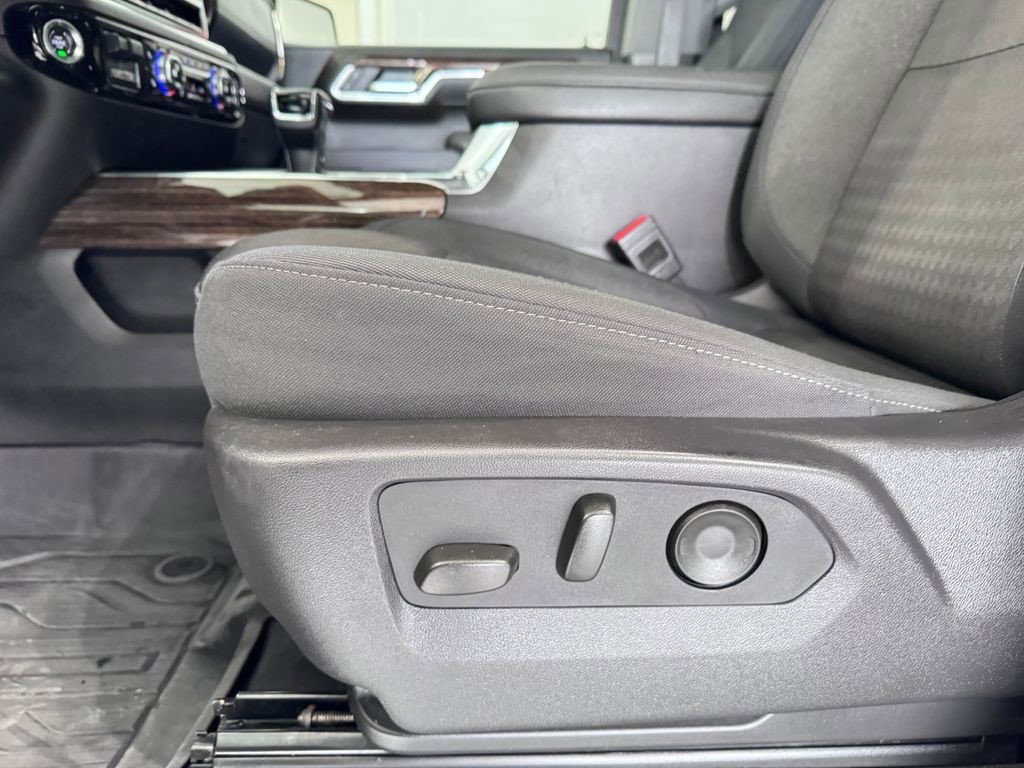 Certified 2025 GMC Sierra 1500 Elevation w/ Preferred Package image 19