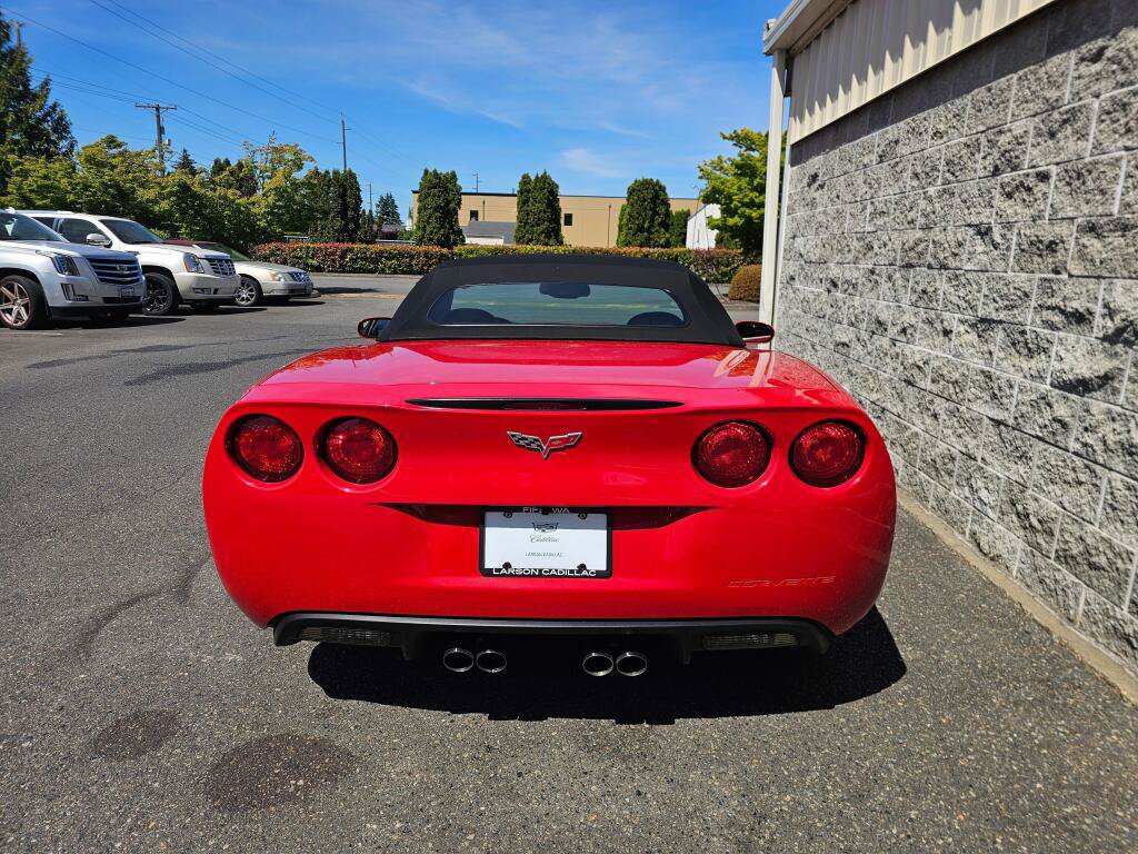 Used 2007 Chevrolet Corvette Convertible w/ Preferred Equipment Group RWD image 5