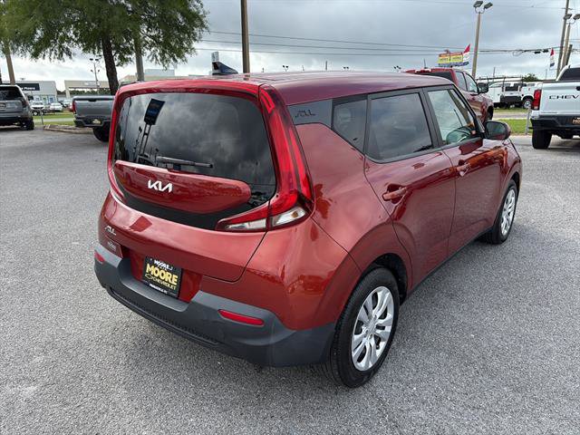 Used 2022 Kia Soul LX FWD image 5