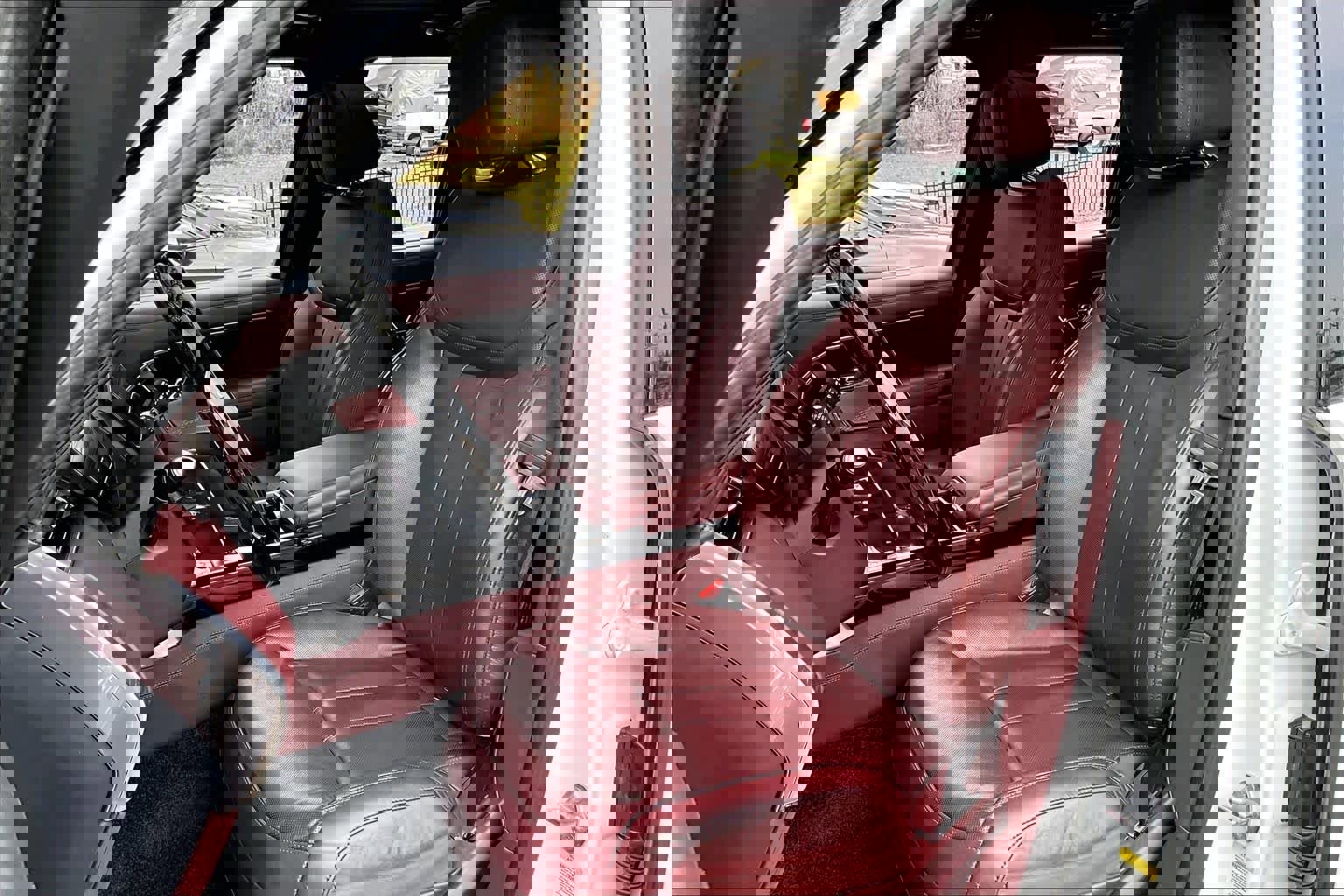 Used 2023 Land Rover Range Rover SE image 8