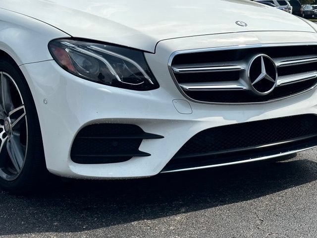 Certified 2017 Mercedes-Benz E 300 4MATIC image 2