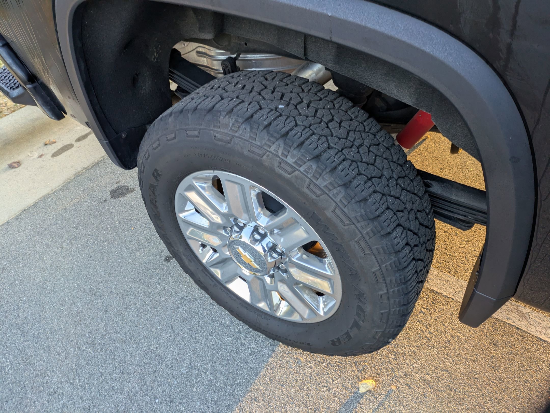 Used 2025 Chevrolet Silverado 2500 High Country w/ Technology Package image 41