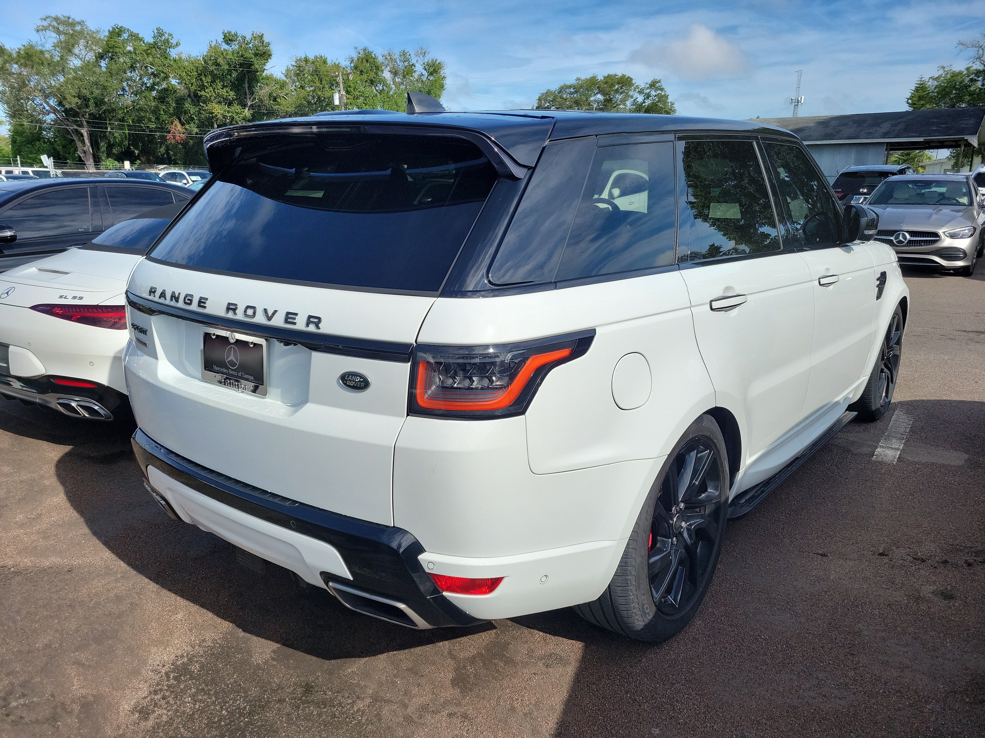 Used 2019 Land Rover Range Rover Sport Autobiography AWD/4WD image 3