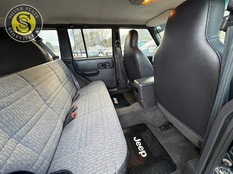 Used 2001 Jeep Cherokee Sport image 18