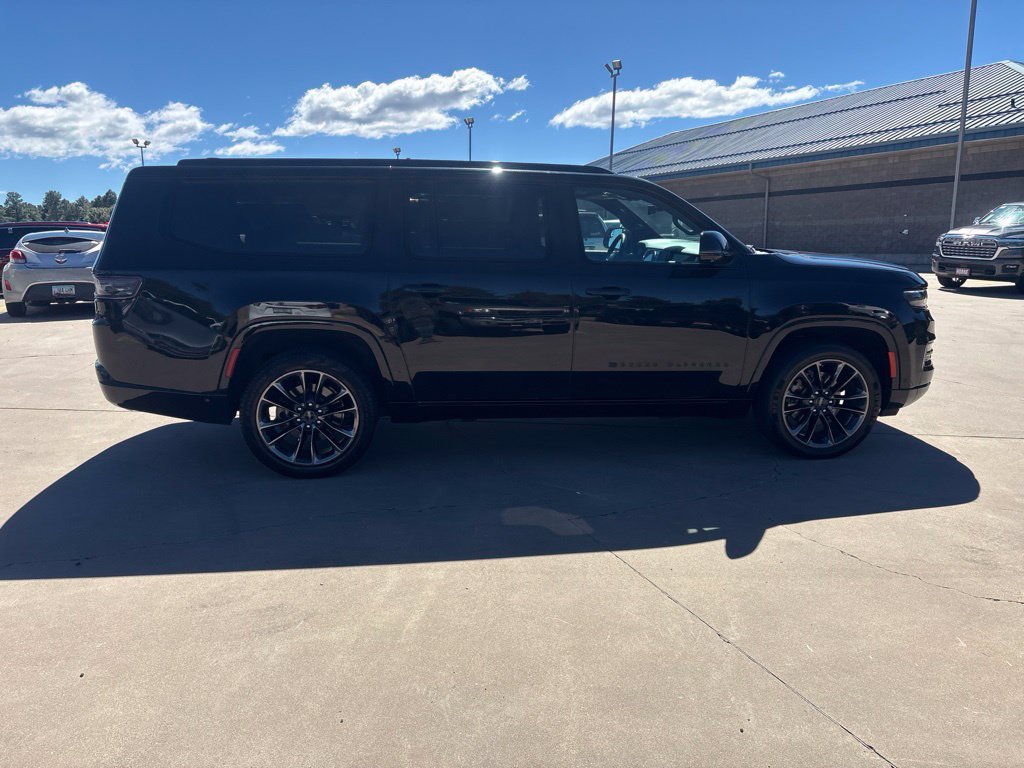 Used 2024 Jeep Grand Wagoneer L Series II w/ Quick Order Packagew 28T AWD/4WD image 8
