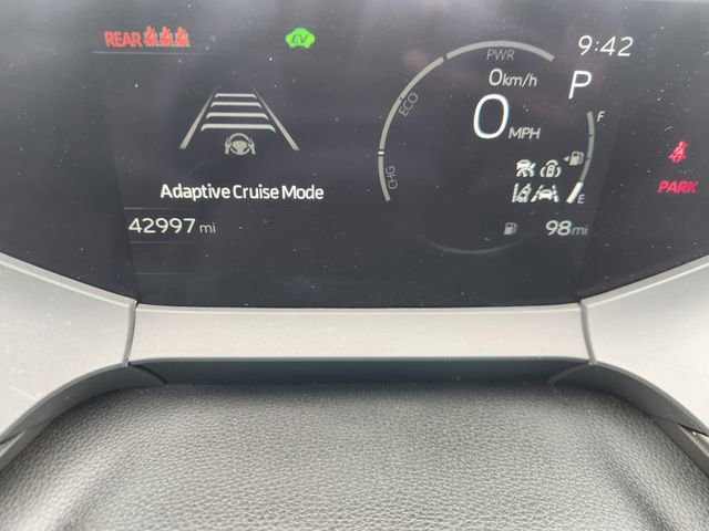 Used 2024 Toyota Prius XLE FWD image 15
