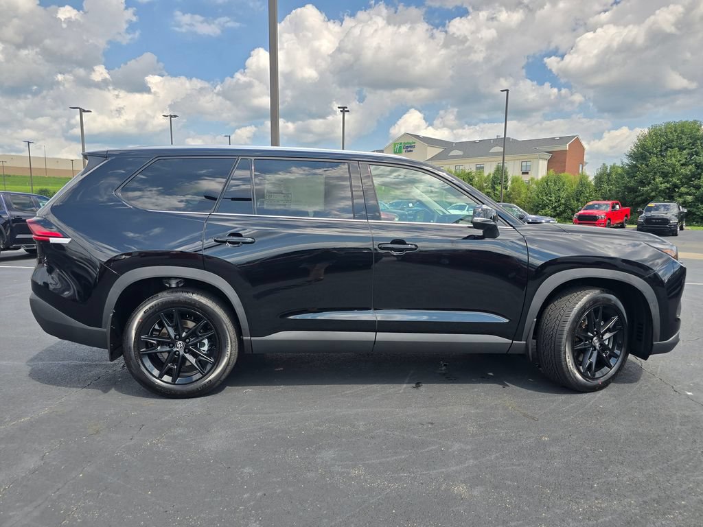 New 2026 Toyota Grand Highlander AWD image 9