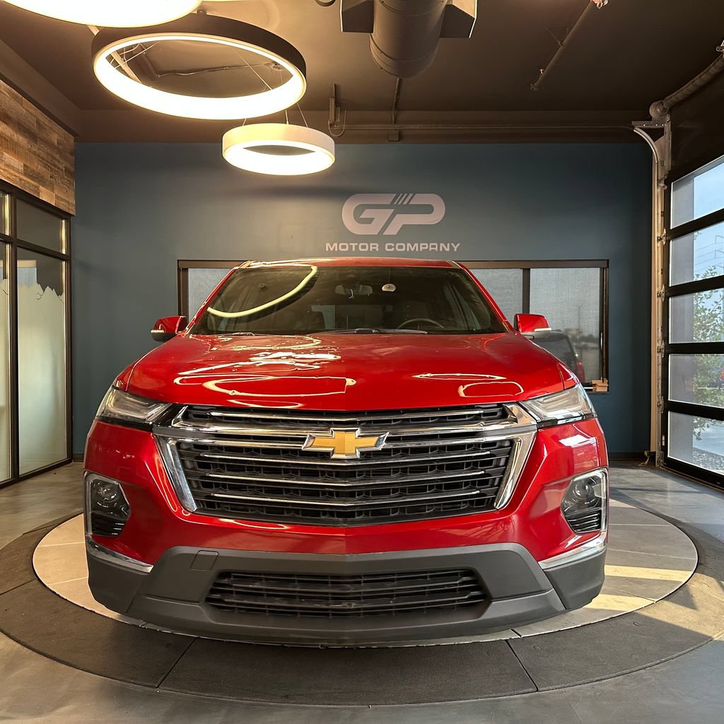 Used 2023 Chevrolet Traverse LT AWD/4WD image 8