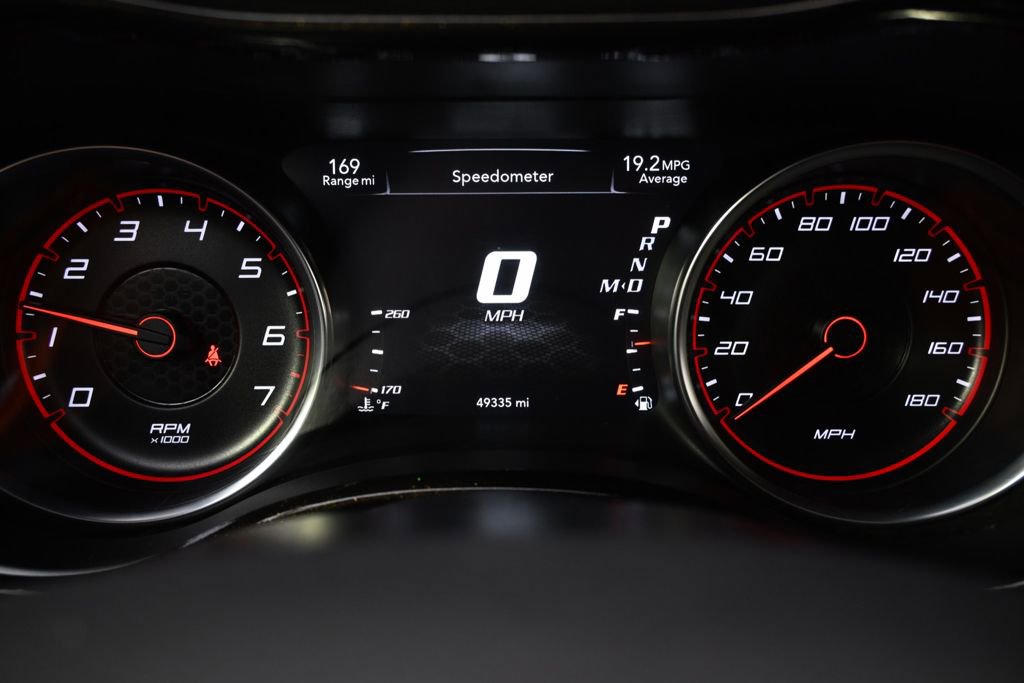 Used 2017 Dodge Charger R/T Scat Pack w/ Technology Group image 29