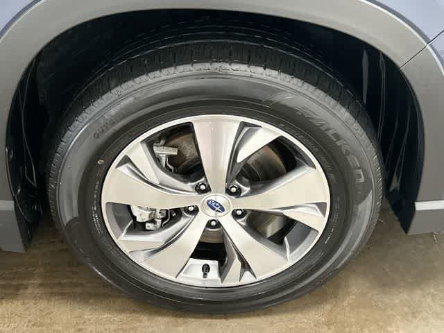 Certified 2023 Subaru Ascent Premium w/ Convenience Package AWD/4WD image 5