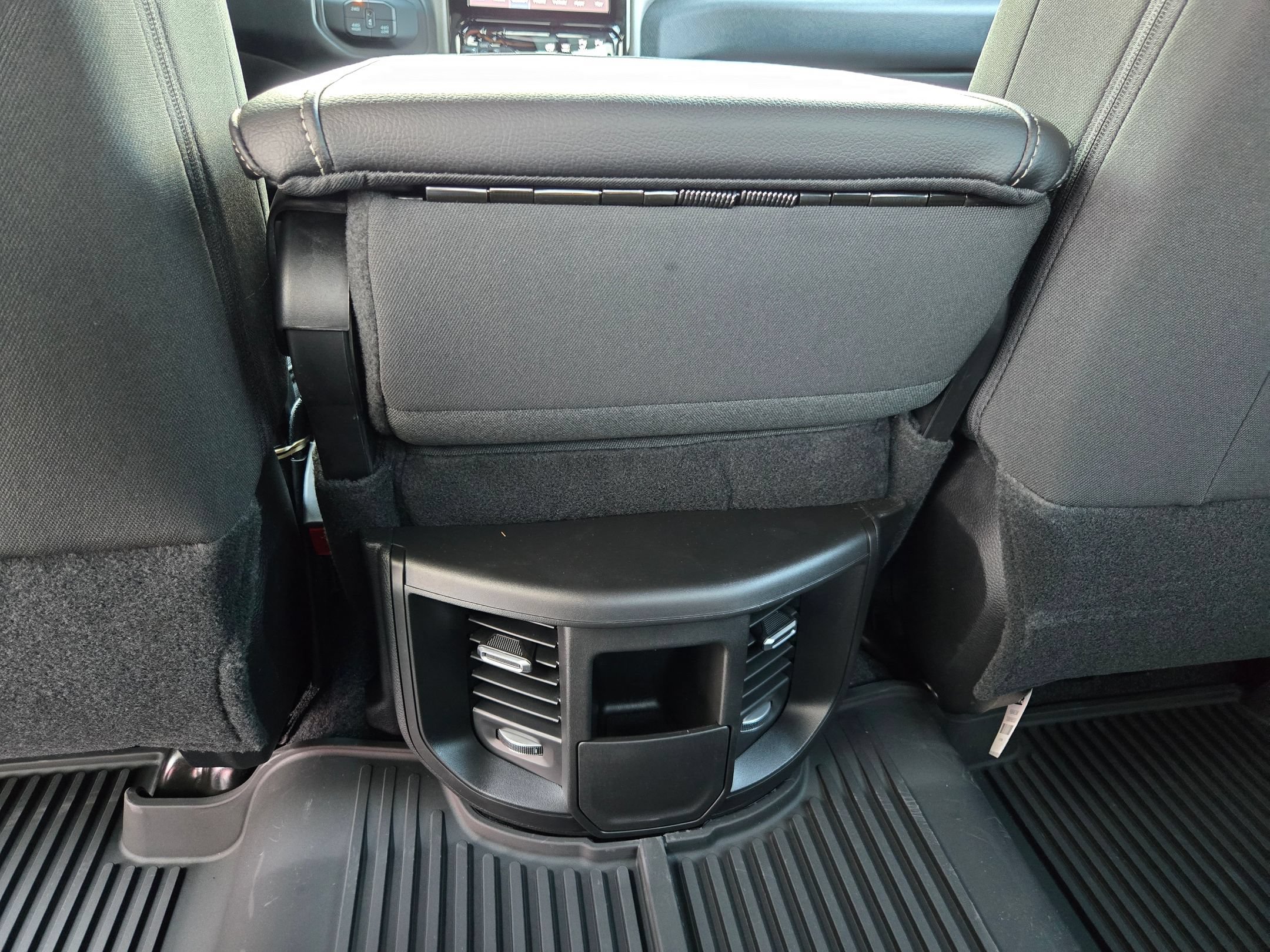 New 2026 RAM 3500 Tradesman AWD/4WD image 33