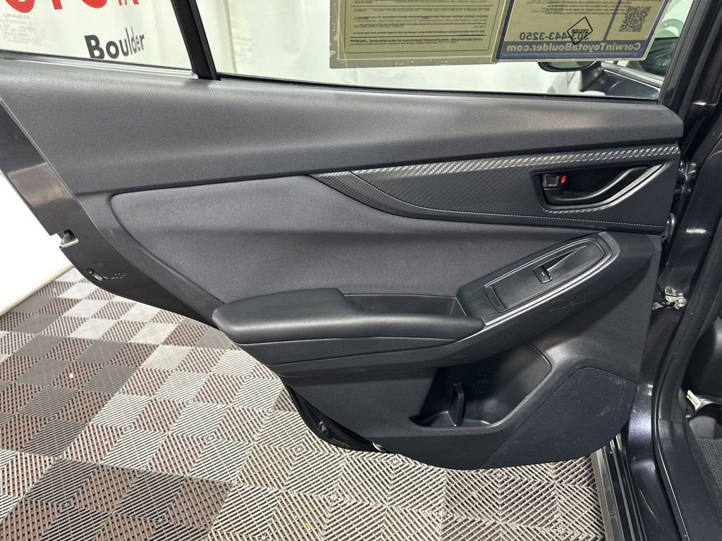 Used 2018 Subaru Crosstrek 2.0i Premium w/ Eyesight System image 19