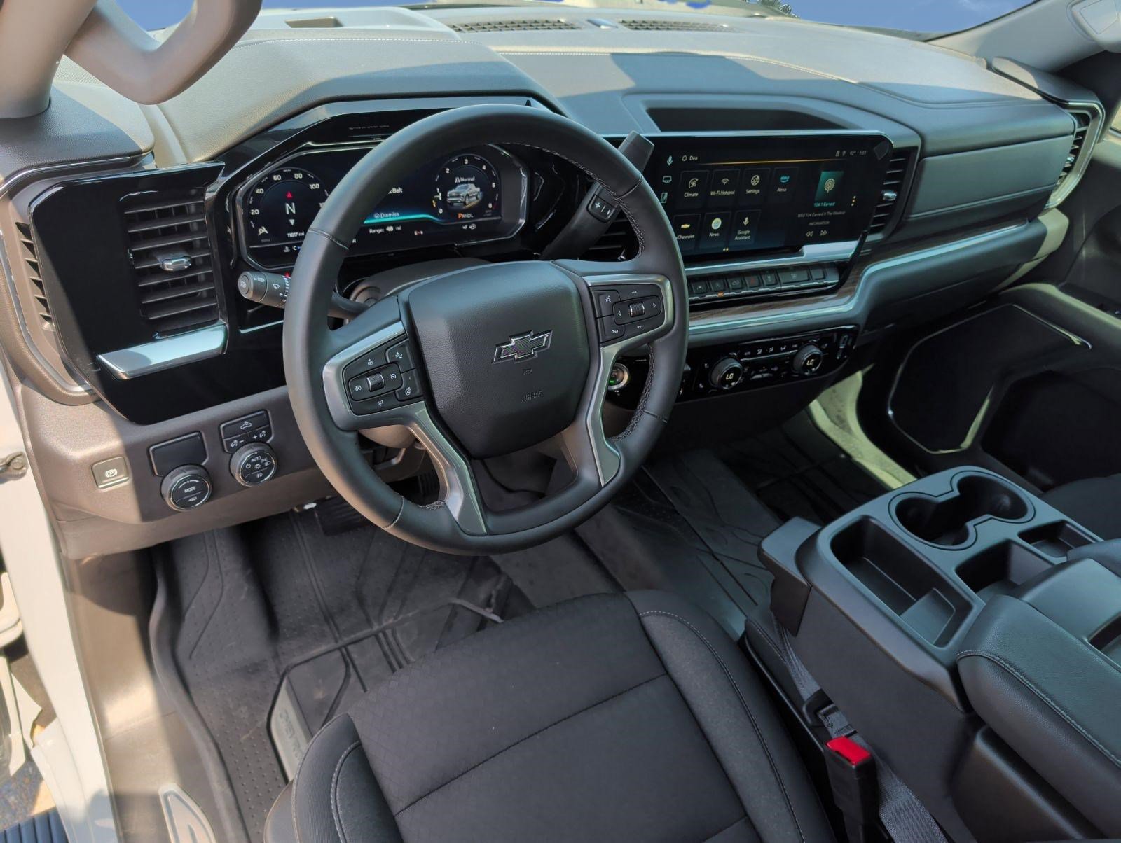 Used 2025 Chevrolet Silverado 1500 RST w/ Dark Appearance Package image 9