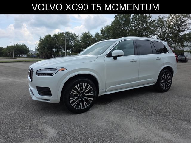 Used 2022 Volvo XC90 T5 Momentum w/ Protection Package Premier FWD image 7