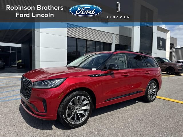 New 2026 Lincoln Aviator 2WD w/ Jet Appearance Package image 1