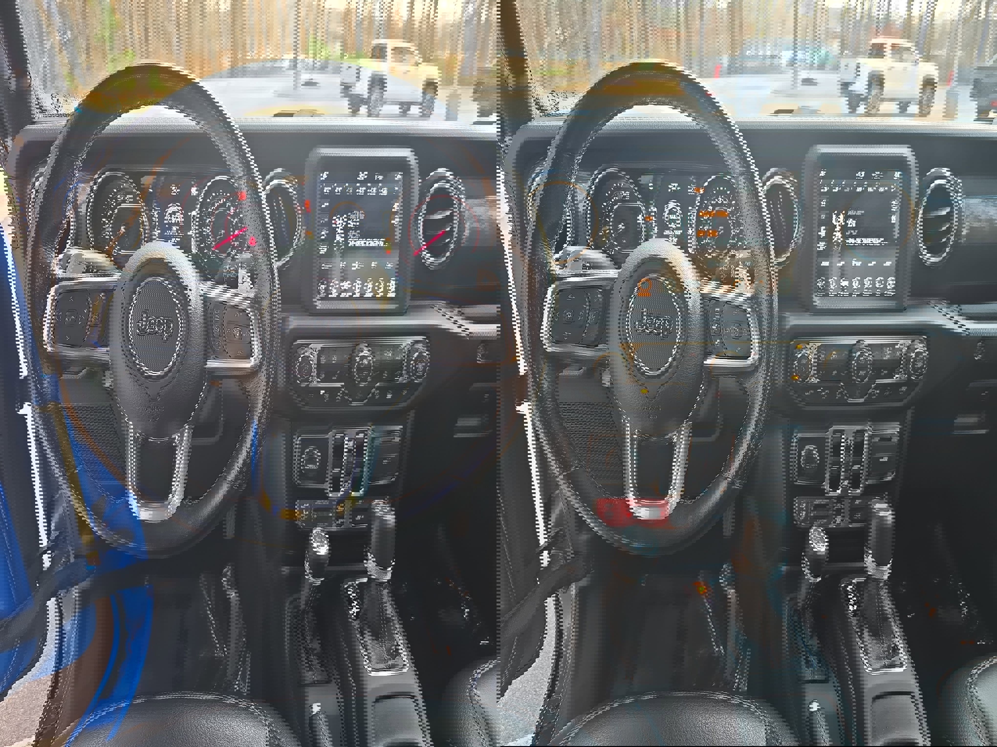 Used 2021 Jeep Wrangler Unlimited Rubicon w/ Trailer Tow Package image 17