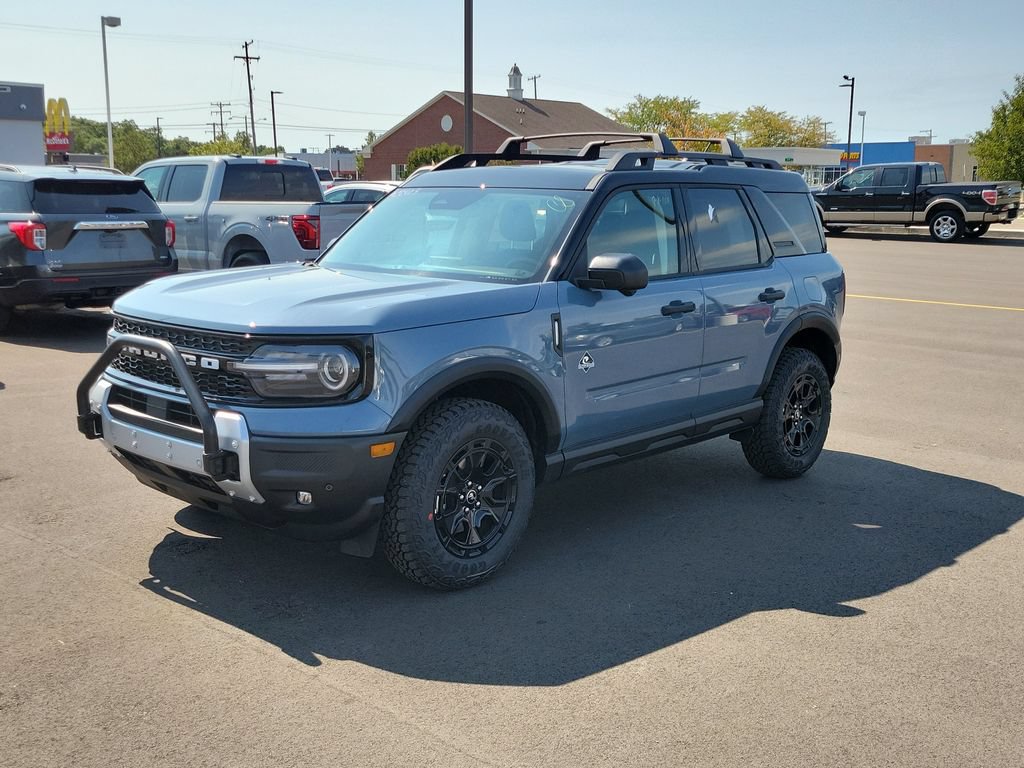 New 2025 Ford Bronco Sport Outer Banks w/ Sasquatch Outer Banks Package AWD/4WD image 2