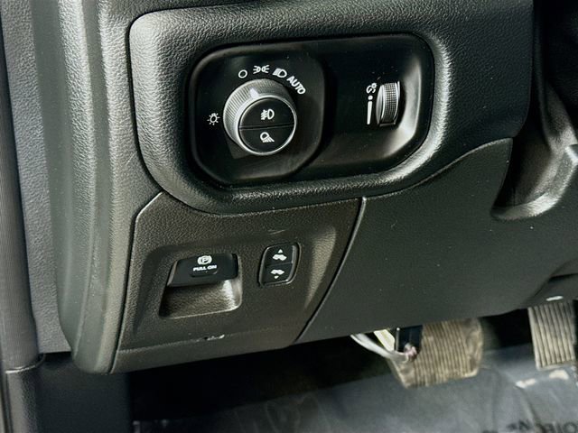 Used 2022 RAM 1500 Big Horn image 9