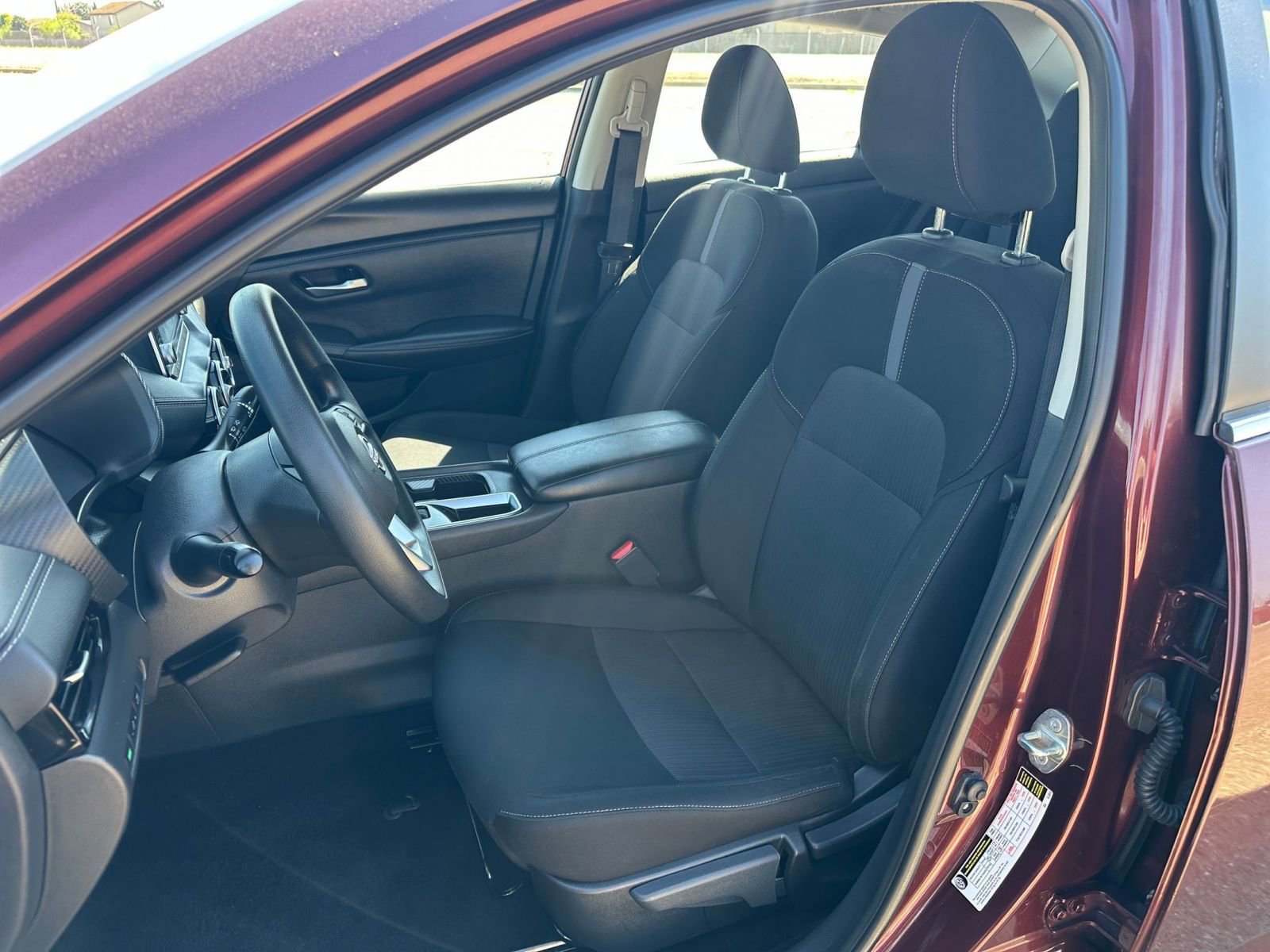 Used 2025 Nissan Sentra SV image 35