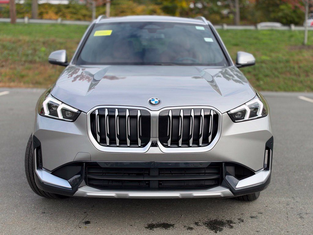 New 2026 BMW X1 xDrive28i w/ Technology Package AWD/4WD image 10