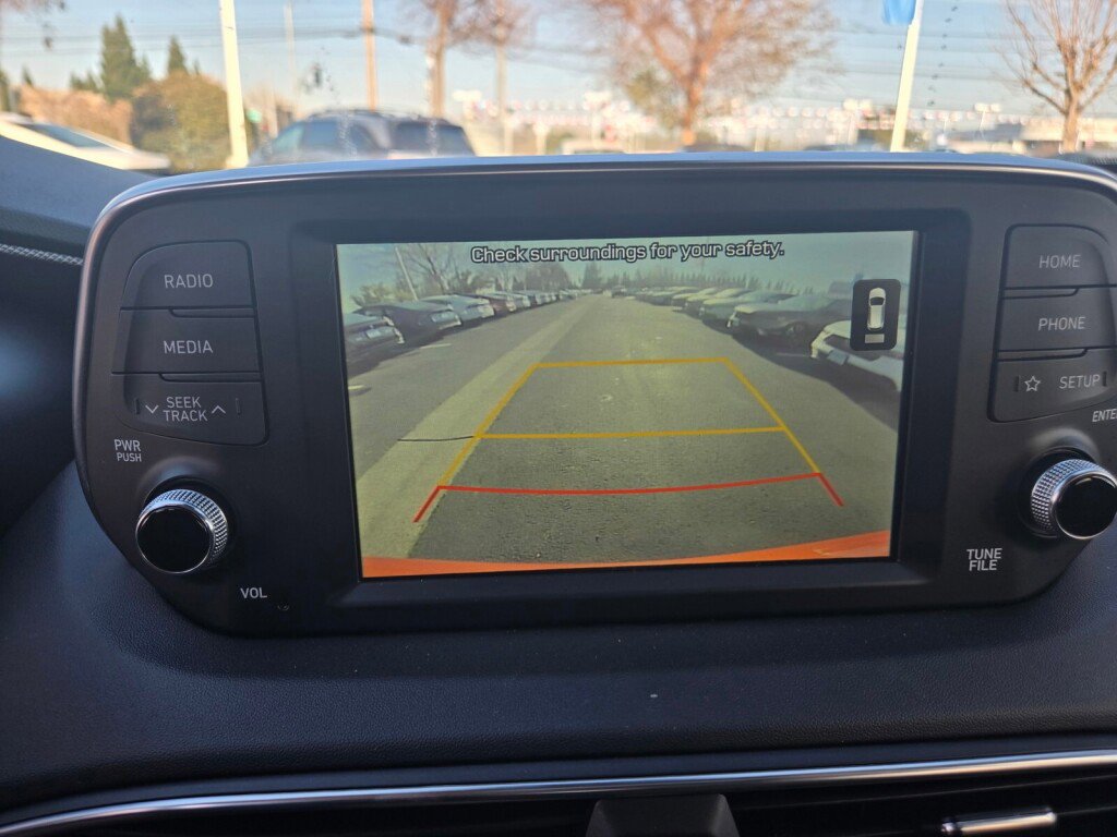 Used 2020 Hyundai Santa Fe SEL image 13