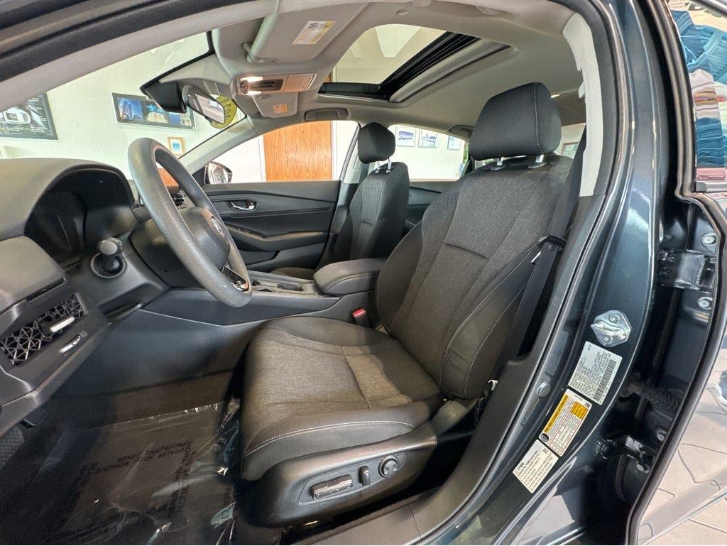 Used 2024 Honda Accord EX image 18