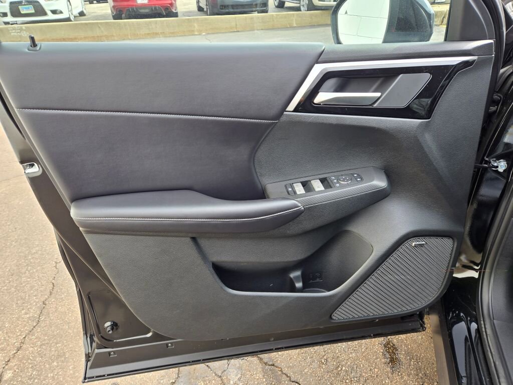 New 2026 Mitsubishi Outlander SE AWD/4WD image 18