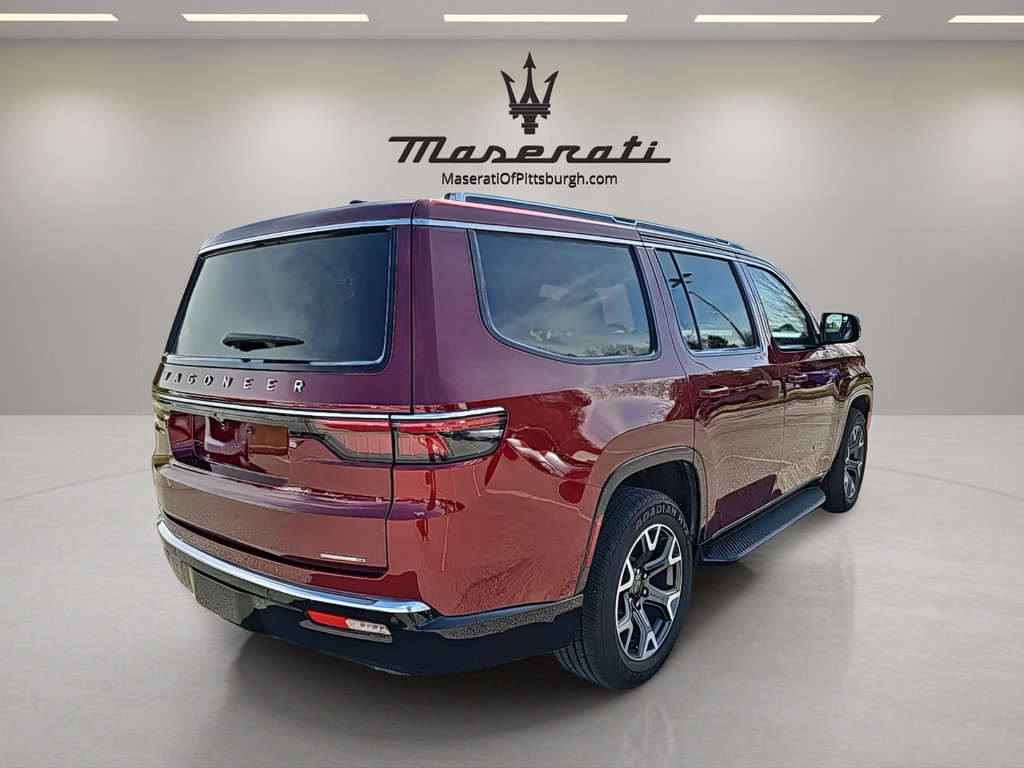 Used 2024 Jeep Wagoneer Series III AWD/4WD image 5