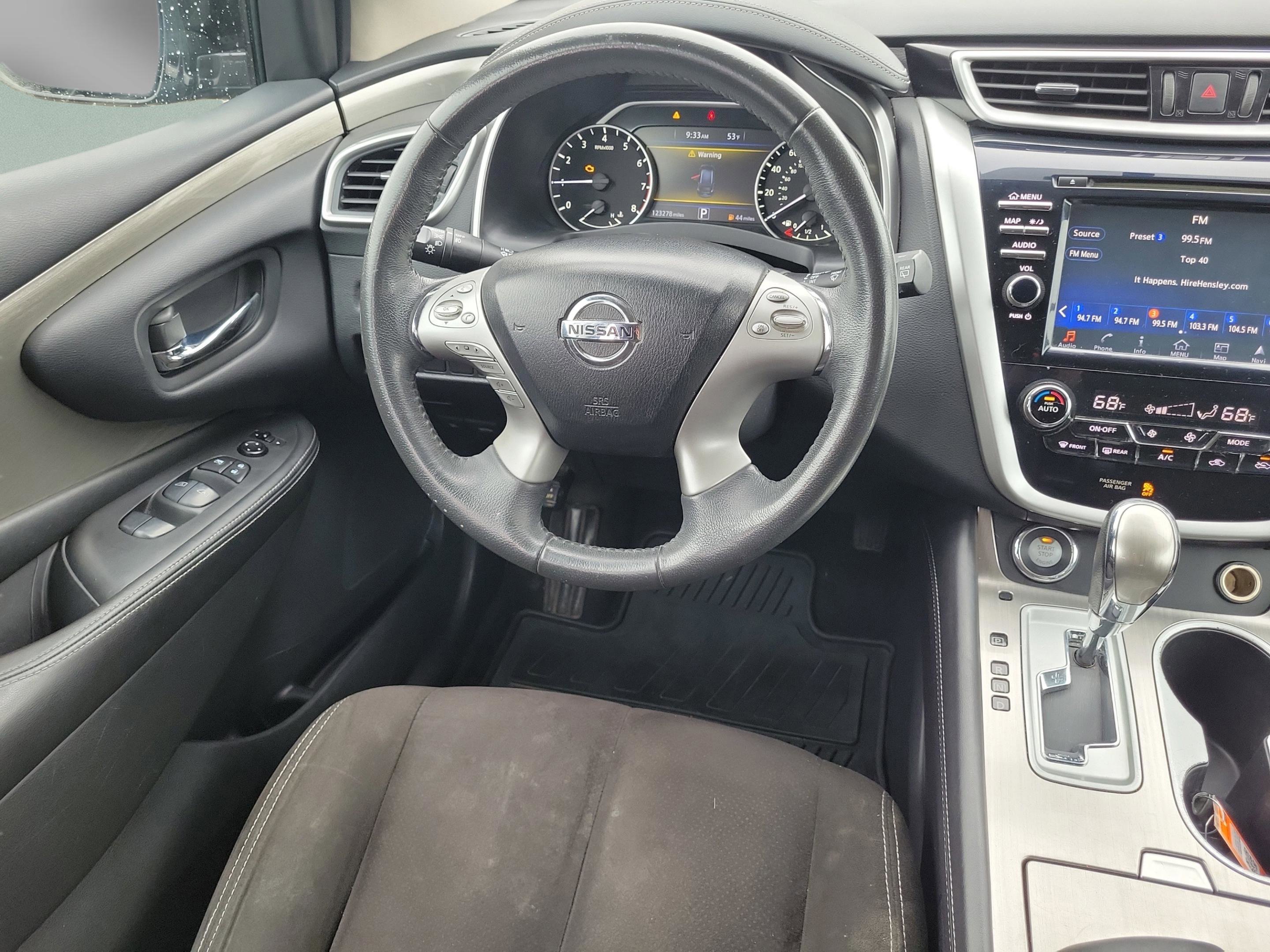 Used 2015 Nissan Murano SV image 13