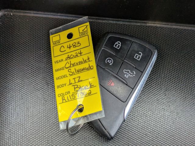 Used 2024 Chevrolet Silverado 1500 LTZ w/ LTZ Convenience Package II image 33
