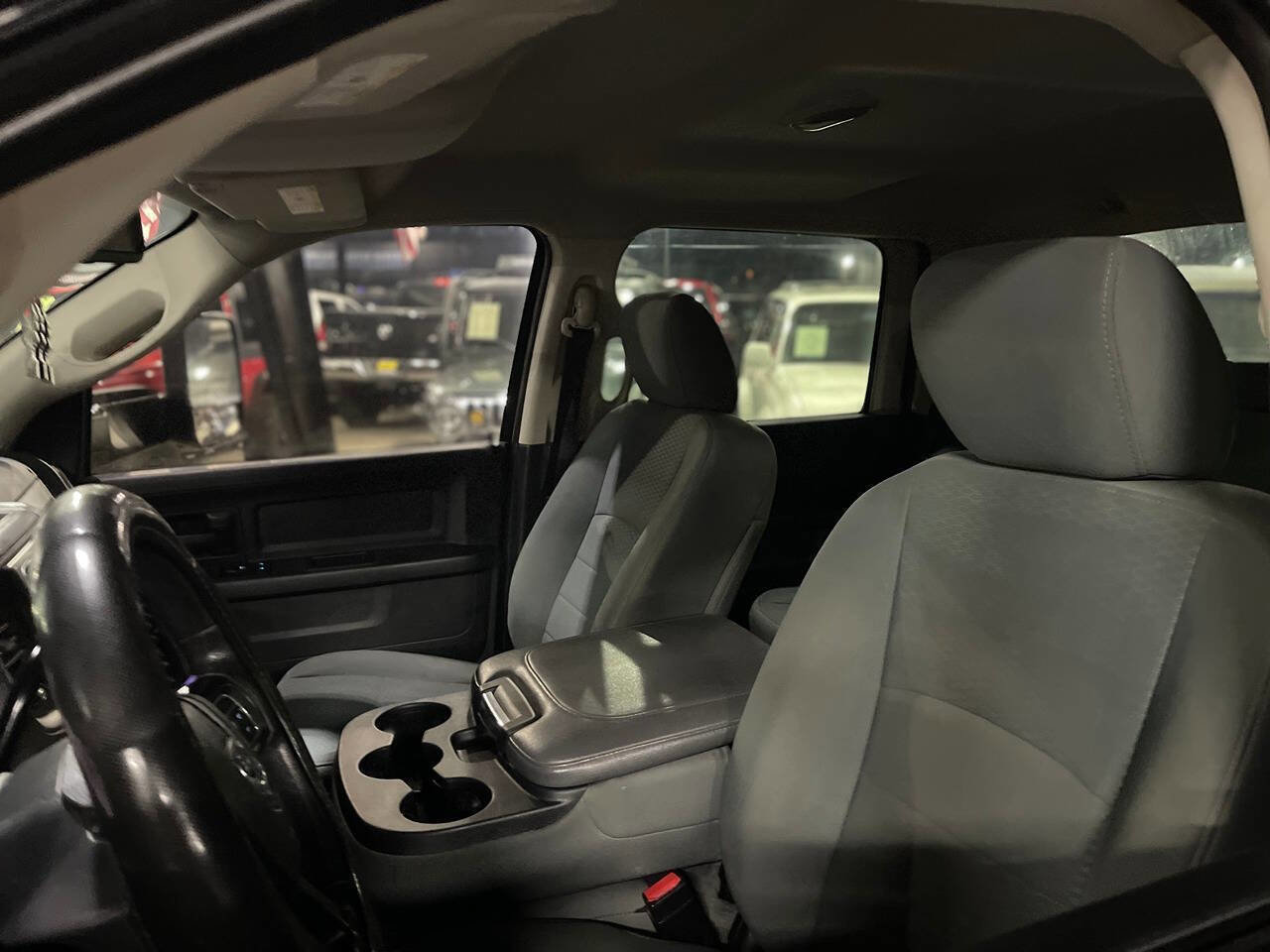 Used 2015 RAM 3500 Tradesman w/ Chrome Appearance Group image 20