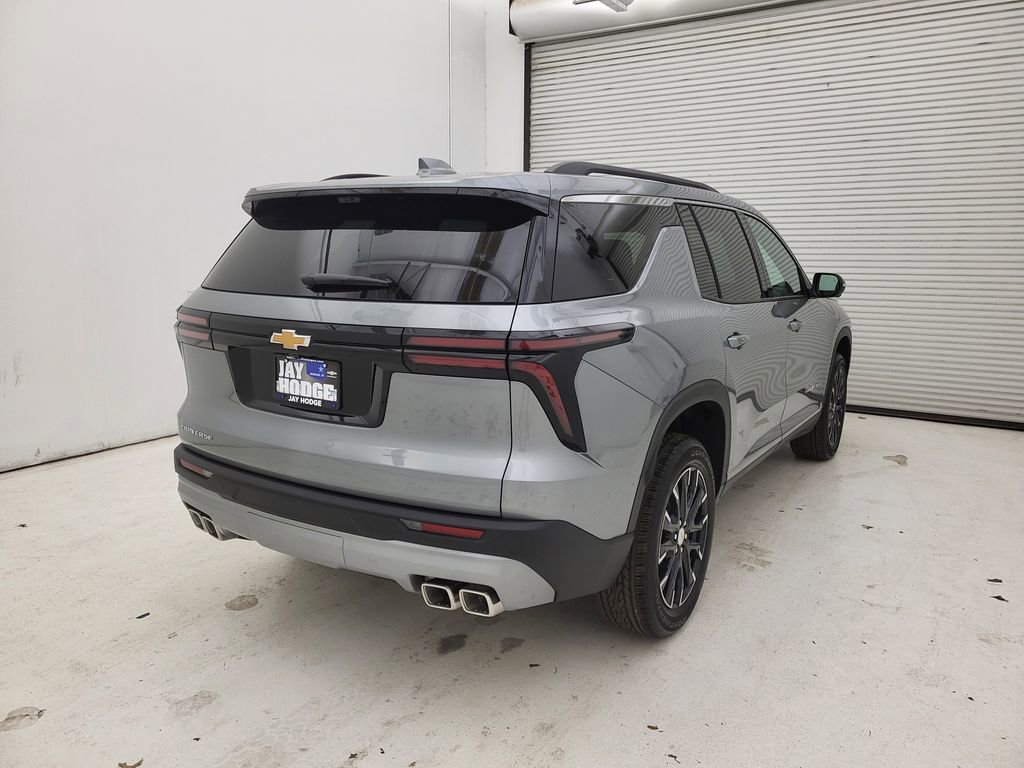 New 2026 Chevrolet Traverse LT w/ Sun and Wheel Package image 16