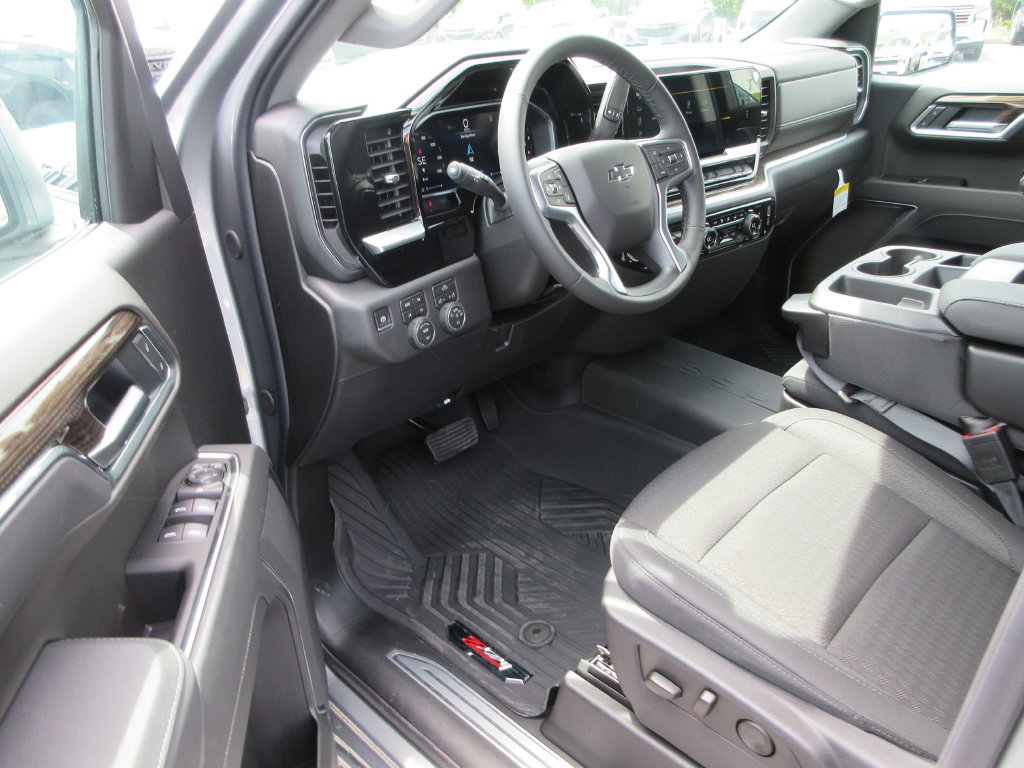 New 2026 Chevrolet Silverado 1500 RST w/ Z71 Off-Road Package AWD/4WD image 13