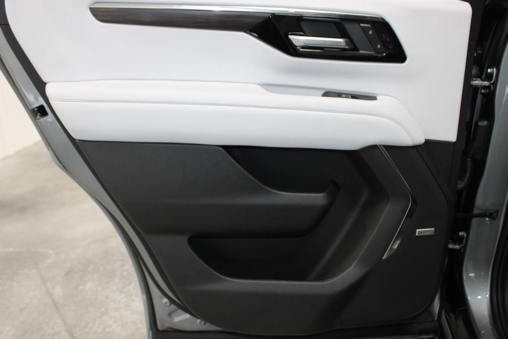 New 2025 Chevrolet Tahoe Premier image 19