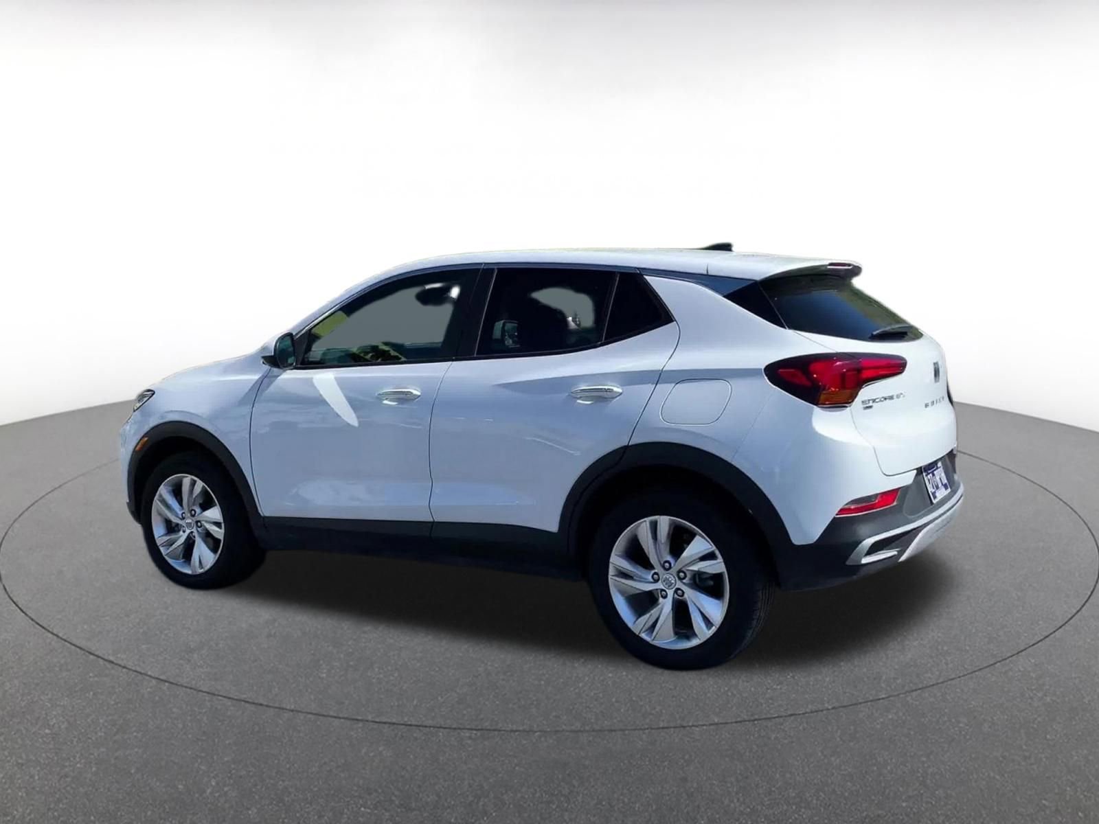 Used 2025 Buick Encore GX Preferred image 10