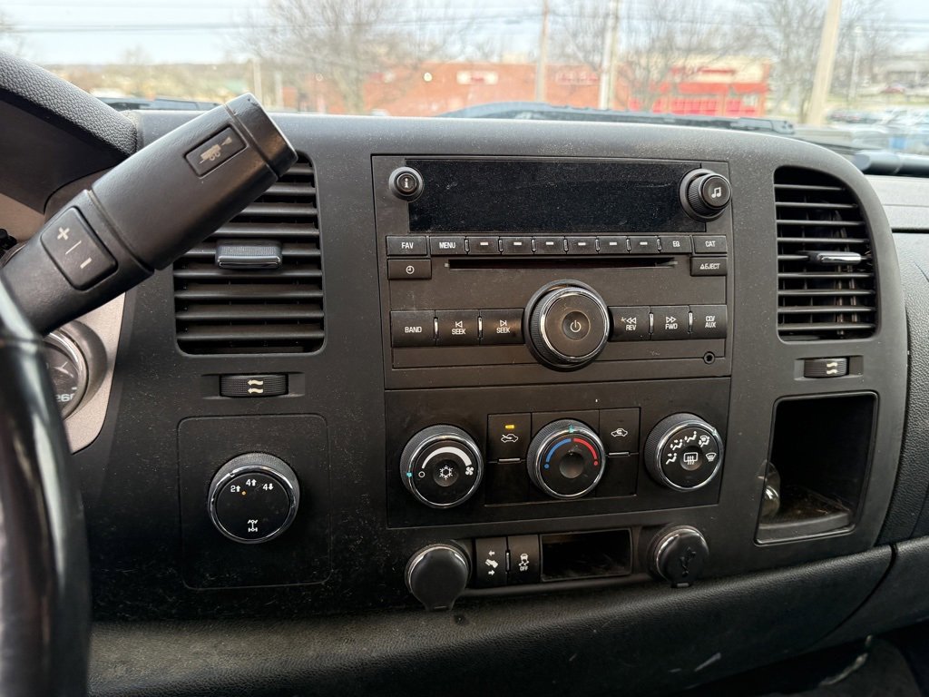 Used 2013 Chevrolet Silverado 3500 LT w/ Interior Plus Package image 22